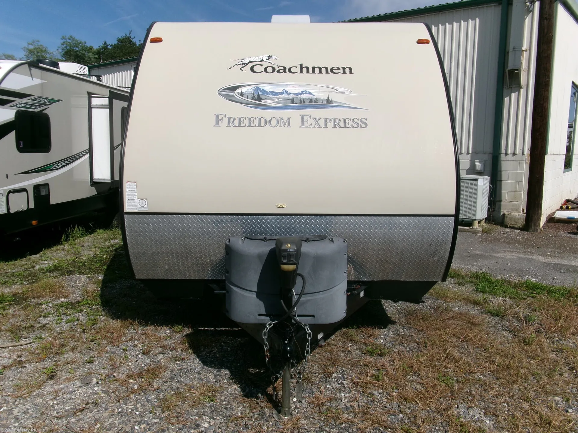 2015 Coachmen Freedom Express Ultra Lite 246RKS - Photo 4