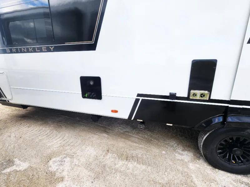2026 Brinkley Model Z AIR 297, Photos photo 117
