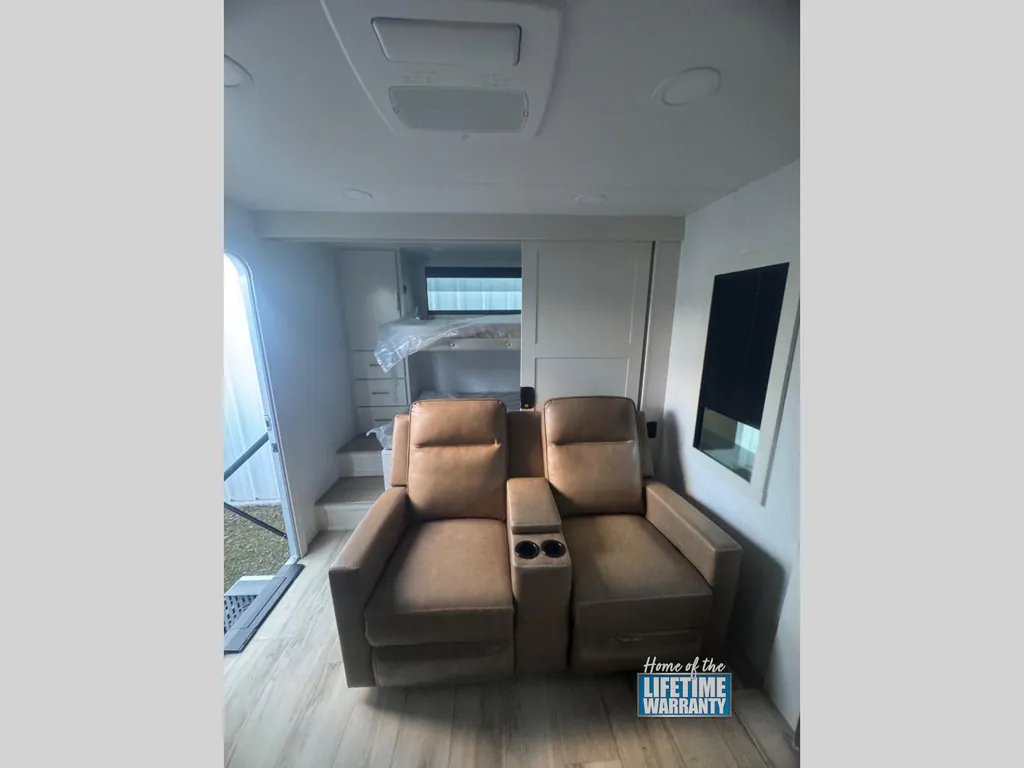 2026 Brinkley Model I 294, Photos photo 7