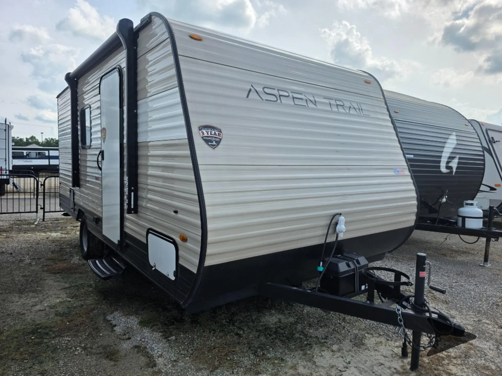 2022 Dutchmen Aspen Trail 17BH - Photo 2