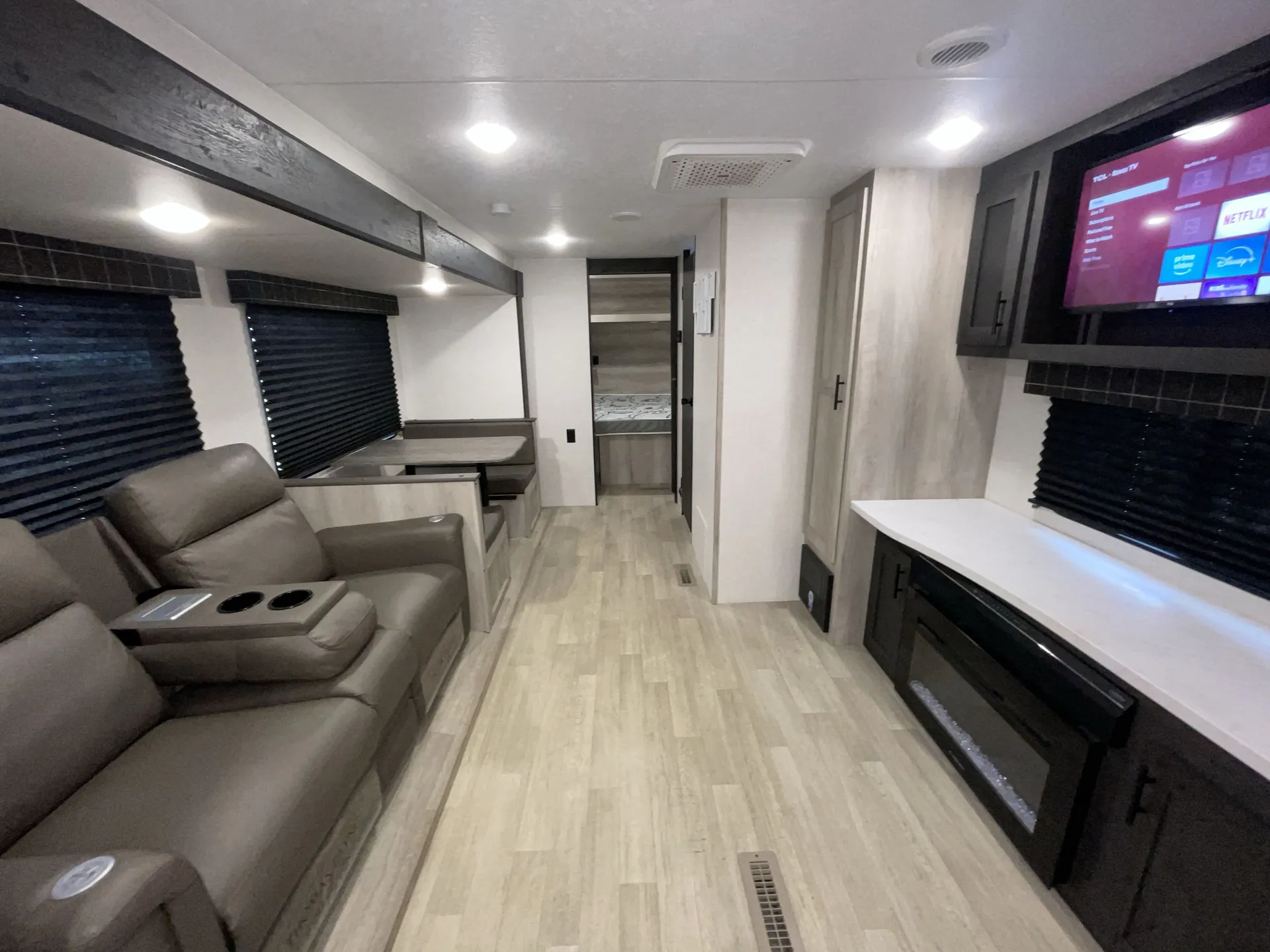 2024 K-Z Rv Sportsmen Se 241RKSE - Photo 3