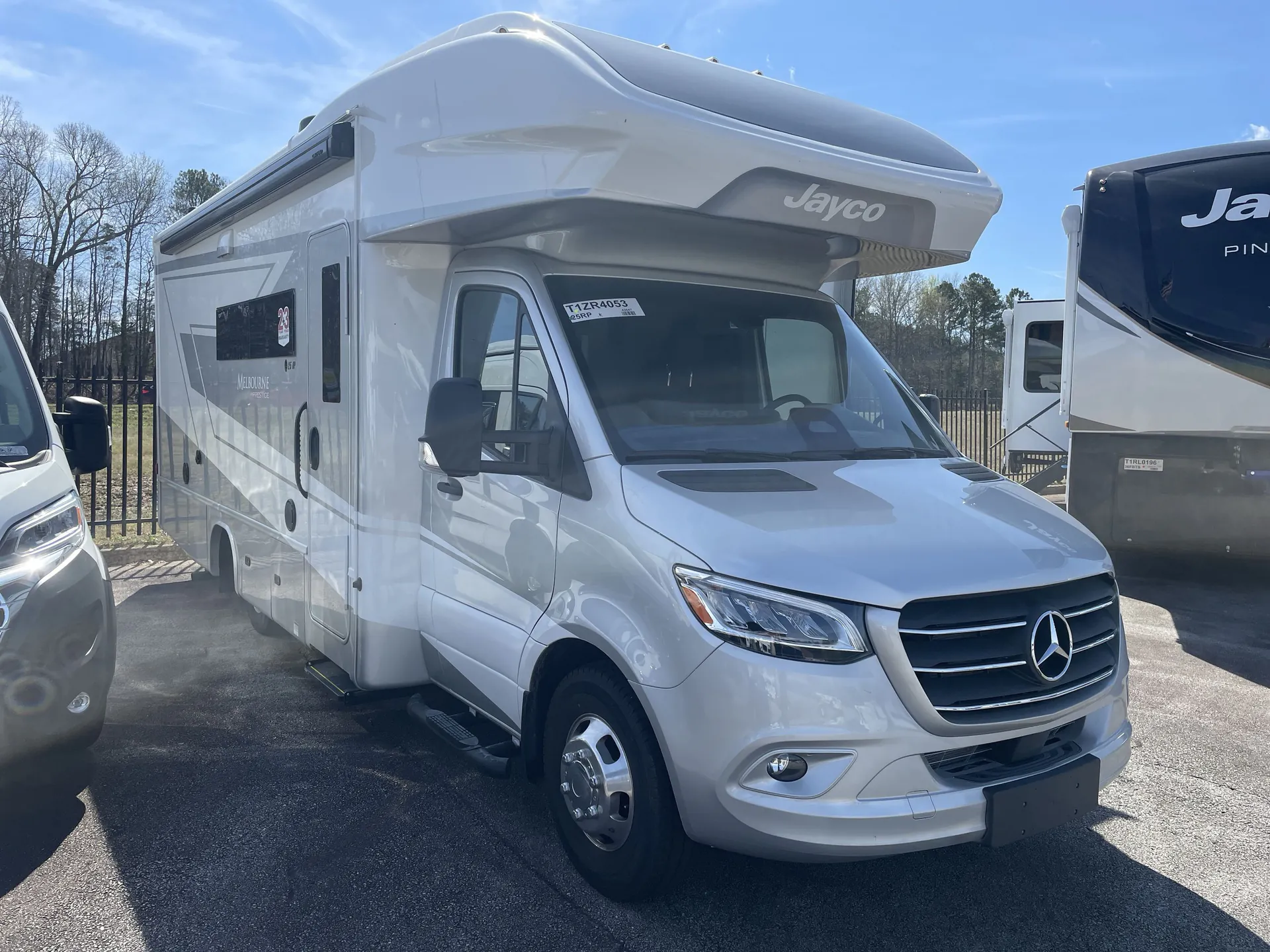 2026 Jayco Melbourne Prestige 25RP - Photo 2
