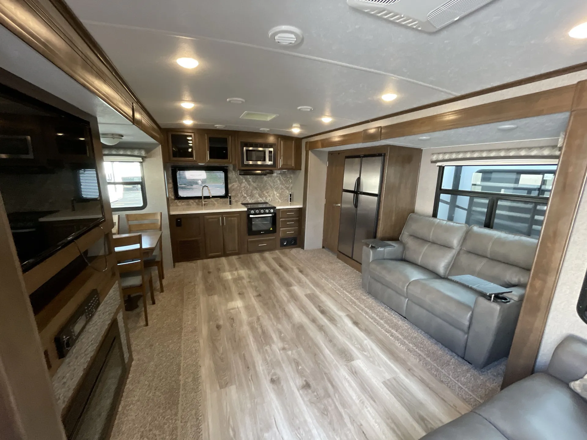2021 Forest River Flagstaff Classic Super Lite 832RKSB — living area main