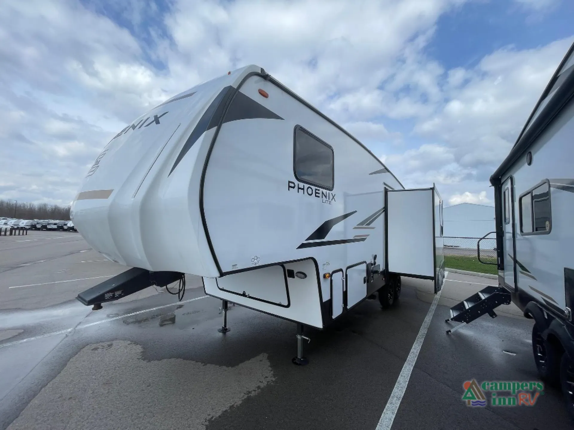 2026 Shasta RVs Phoenix 254RLS - Photo 3