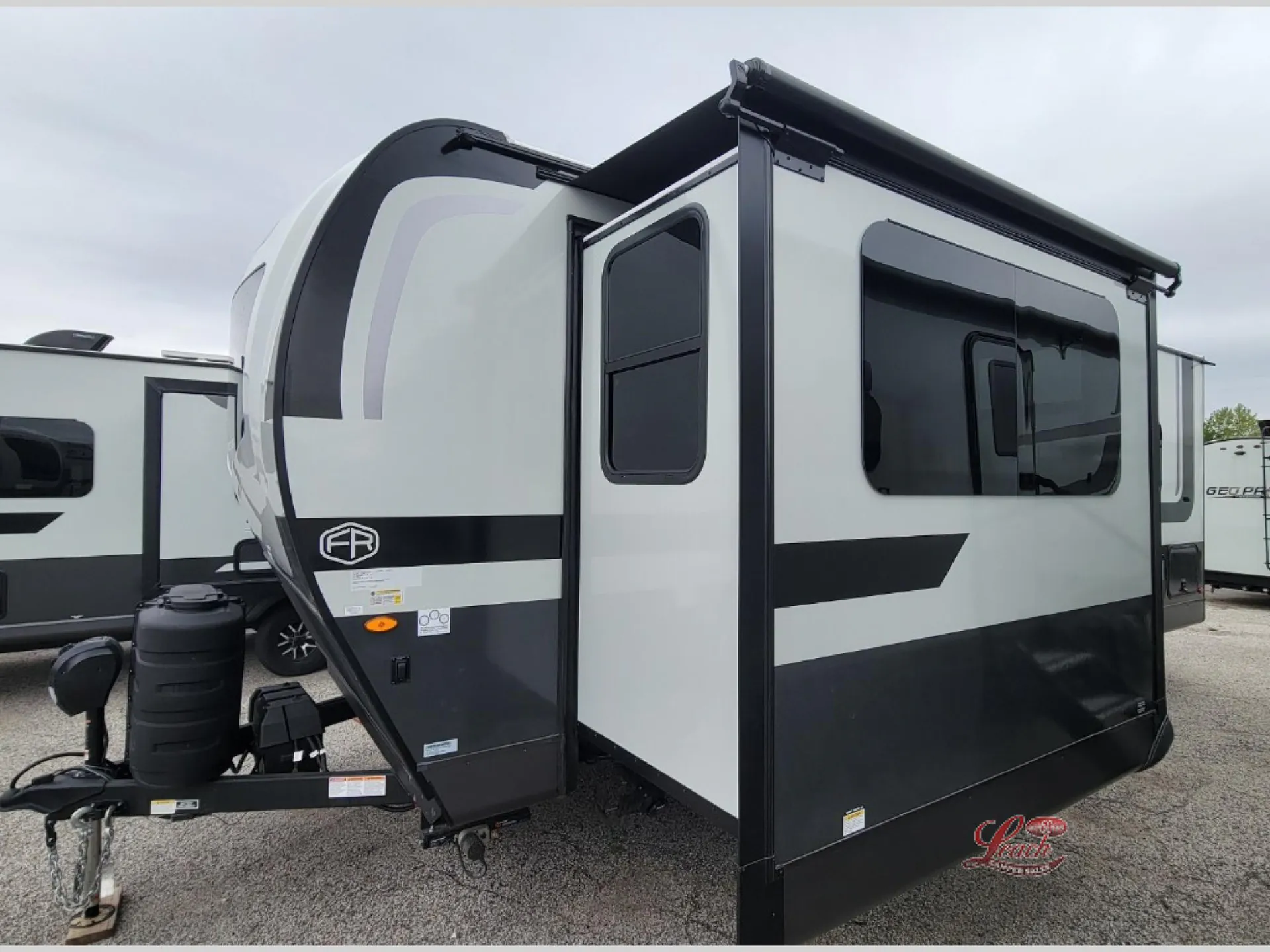 2026 Forest River Rockwood Mini Lite 2506FK - Photo 4