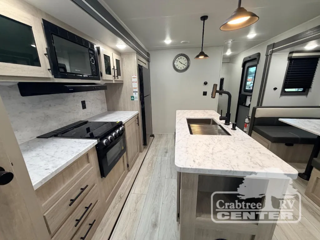 2027 East to West Della Terra 272RL, Photos photo 9