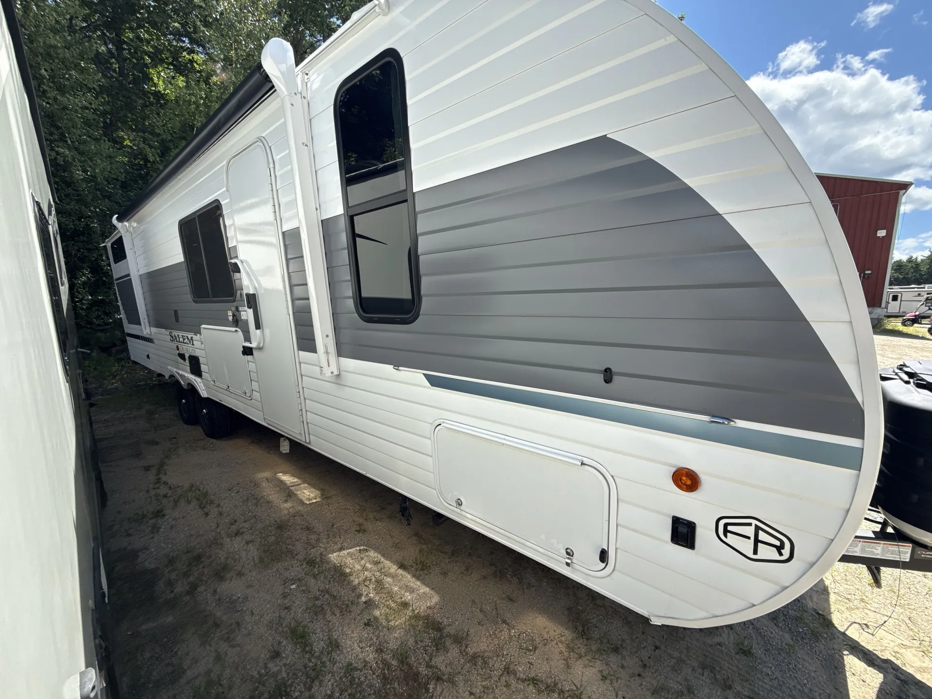 2027 Forest River Salem Cruise Lite 28VBXL — campside