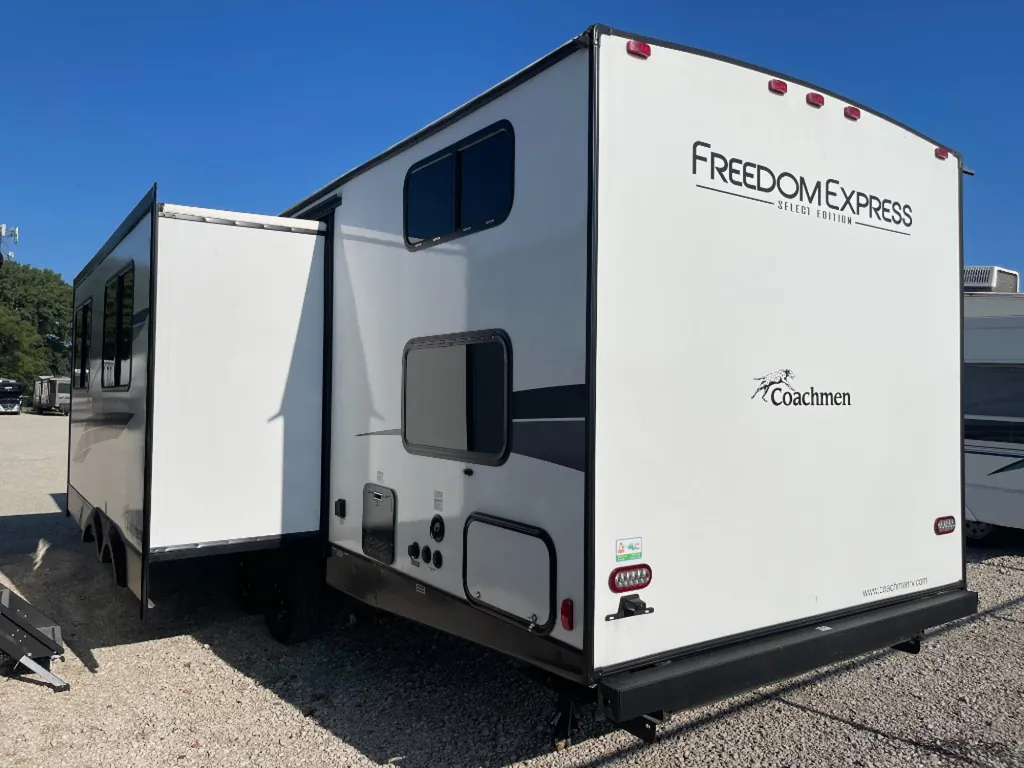 2024 Coachmen Freedom Express Select 29SE, Photos photo 16