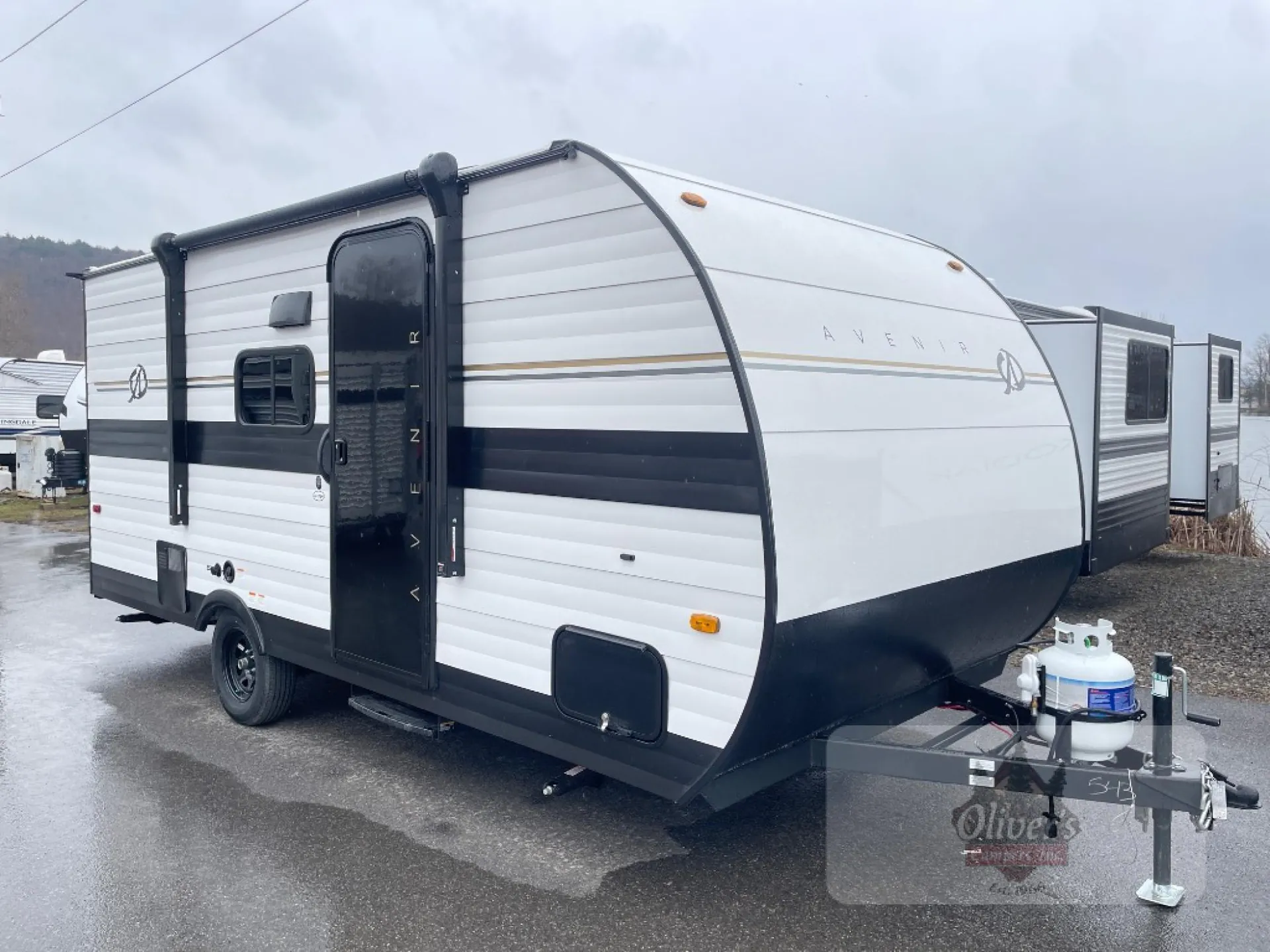 2025 Cruiser RV Avenir 17BH - Photo 2