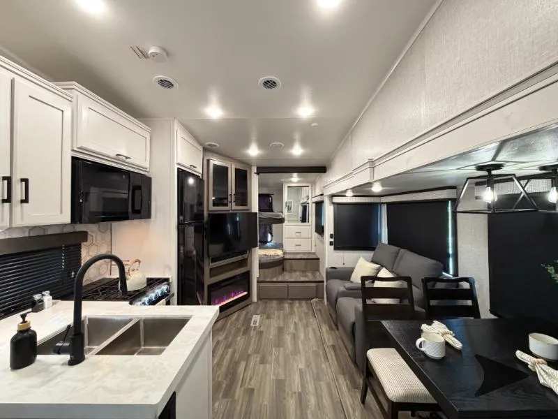 2024 Jayco Eagle HT 29.5BHDS - Photo 3
