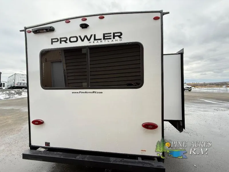 2026 Heartland Prowler 3301RLT - Photo 3
