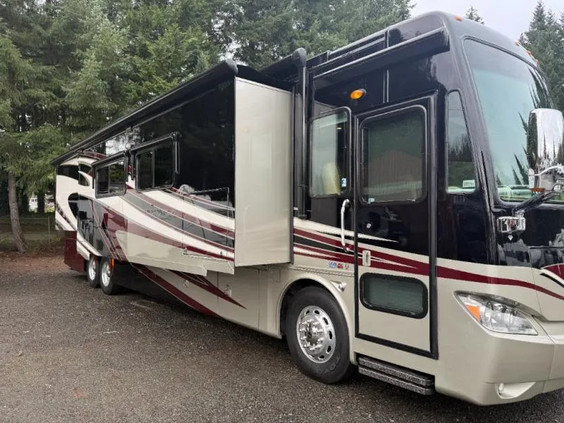 2013 Tiffin Motorhomes Phaeton Used    42 LH - Photo 4