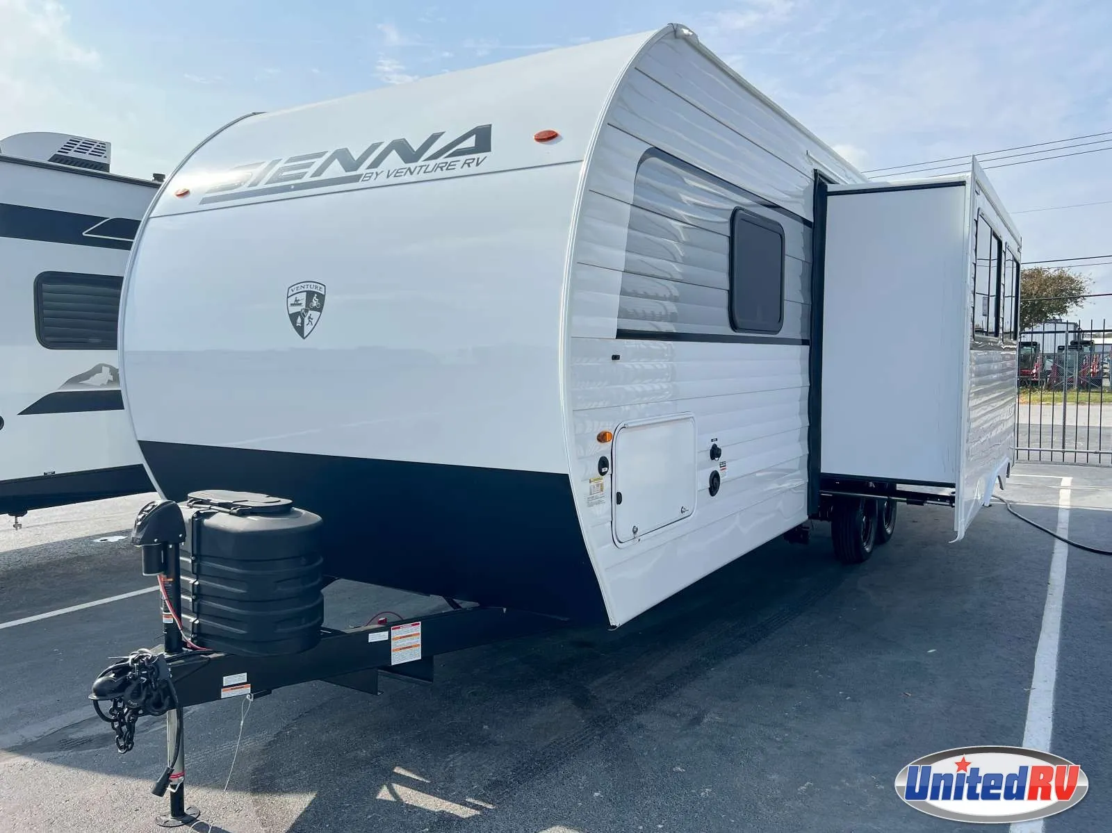 2026 VENTURE RV SIENNA 251VRB - Photo 4