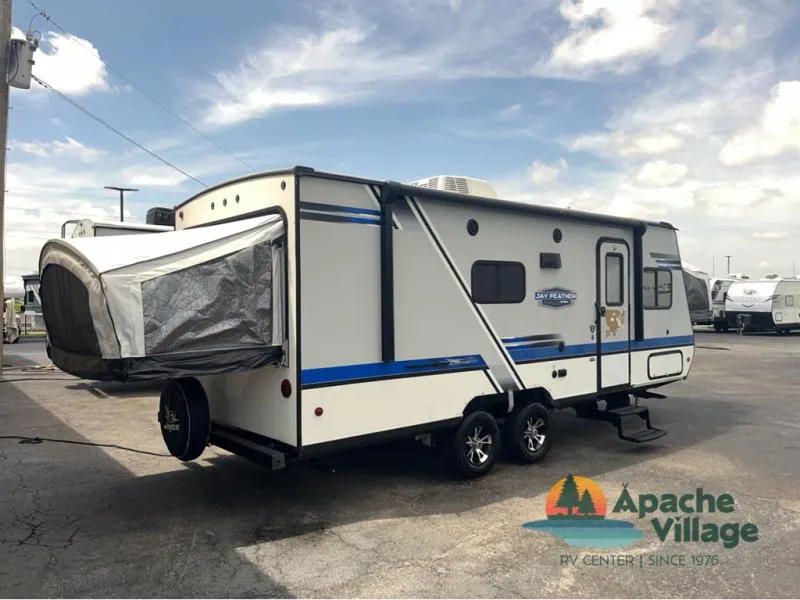 2018 Jayco Jay Feather 23B - Photo 3