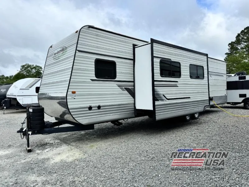 2025 HL Enterprise Hy-Line Used    38 PREMIER - Photo 2