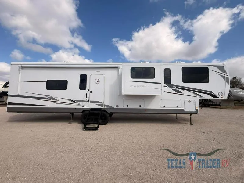 2026 Forest River Cardinal 37GALLEY - Photo 4