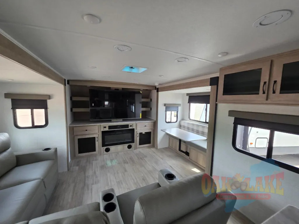 2026 Forest River Solaire 3300FLBS, Photos photo 5