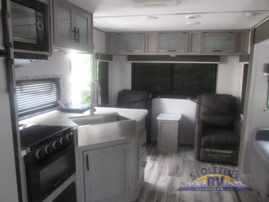 2022 Coleman Coleman 2715RL - Photo 4