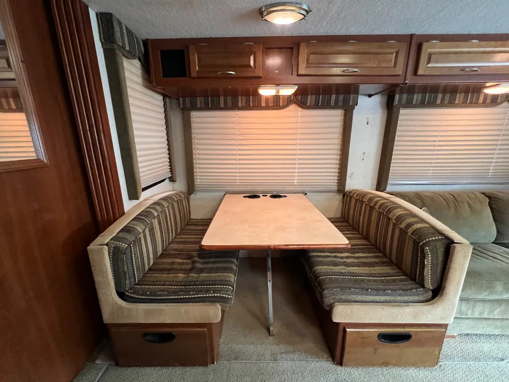 2006 Fleetwood Southwind 32VS - Photo 3