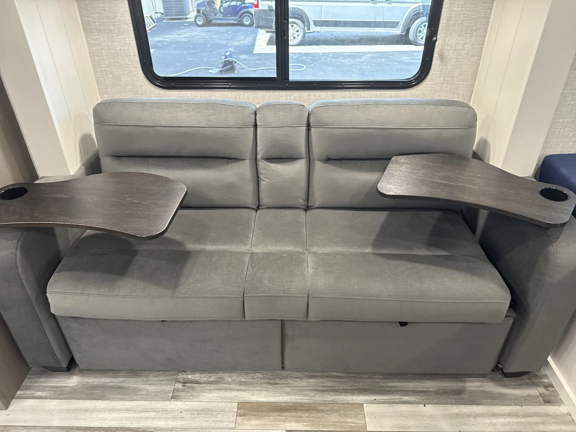 2025 Jayco Jay Feather Air 16RB — living area main