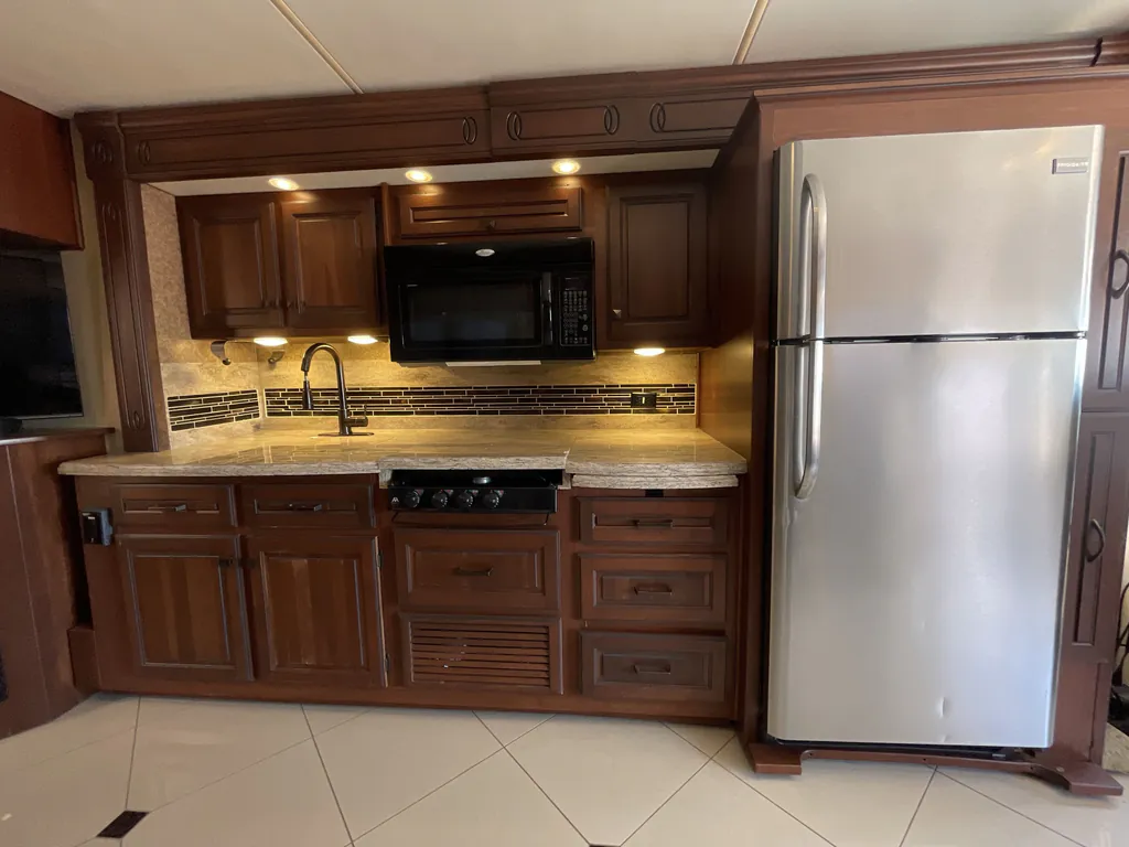 2013 Forest River Berkshire 360 QL, Photos photo 7