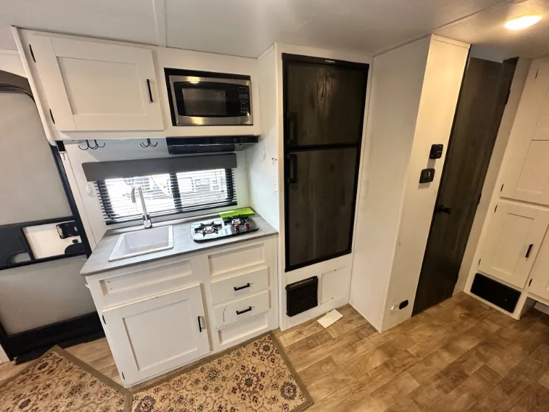2022 Keystone Hideout 186SS, Photos photo 6