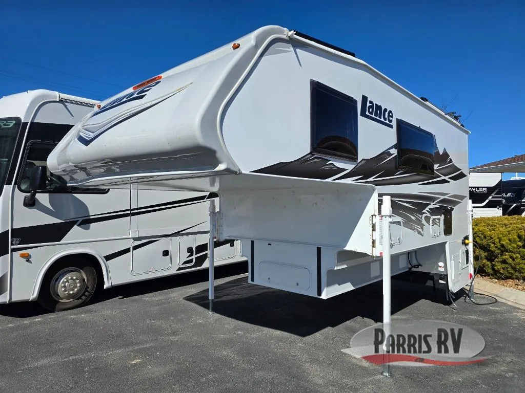 2026 Lance Lance Truck Campers 1191 - Photo 3