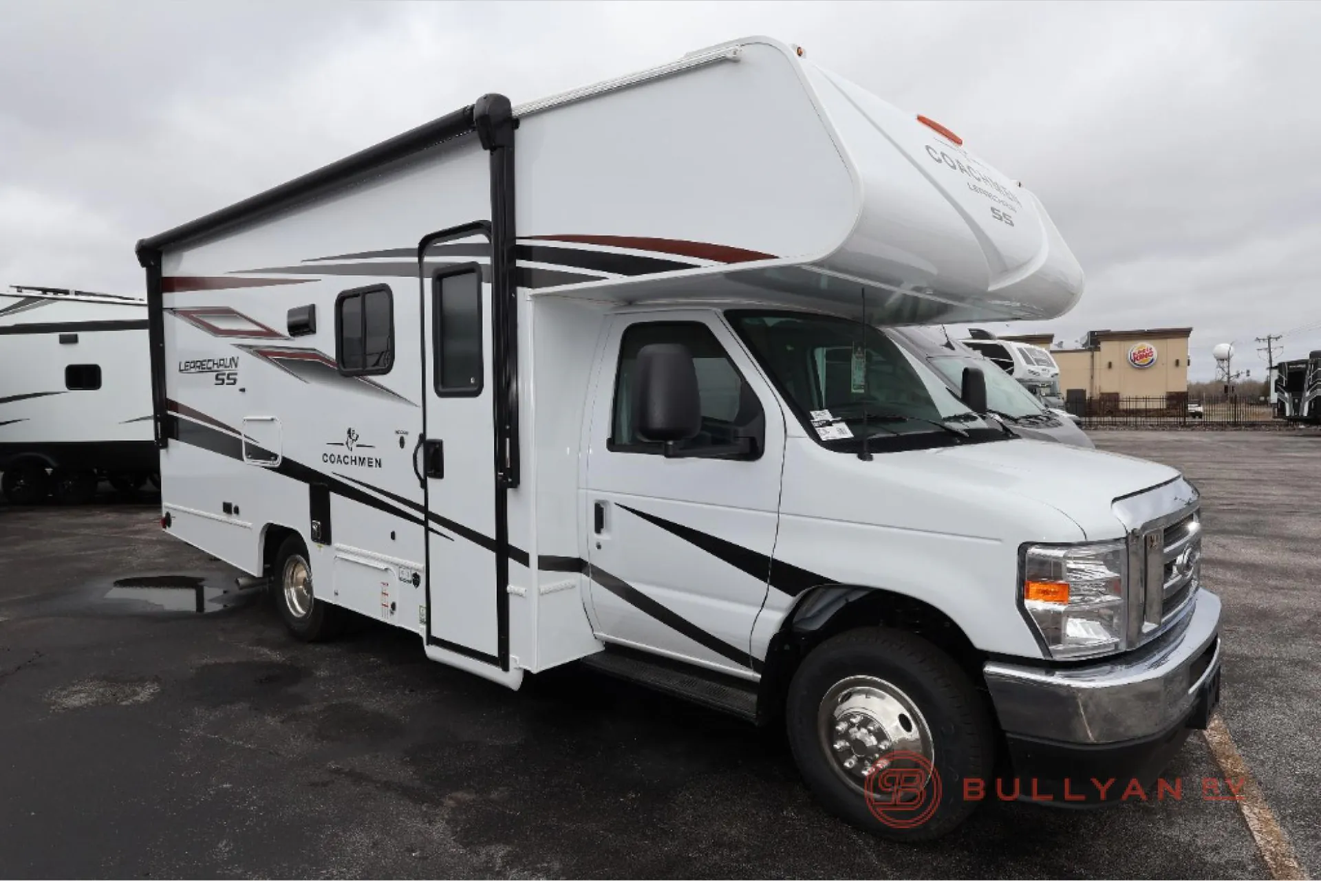 2025 Coachmen Leprechaun 210RSS FORD E 350 - Photo 2