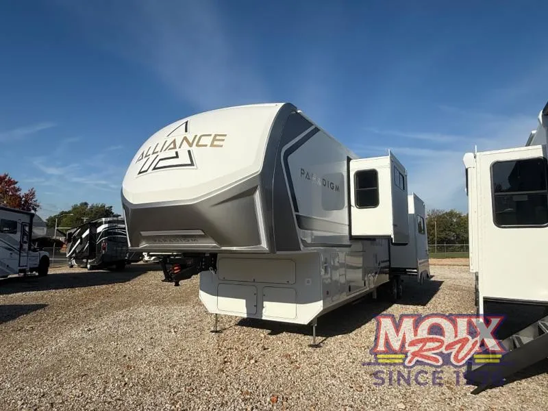 2026 Alliance RV Paradigm 382RK - Photo 4
