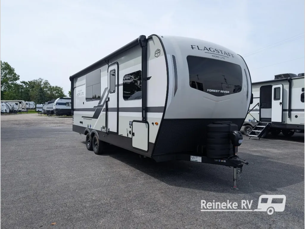 2026 Forest River Flagstaff Micro Lite 25FBD, Photos photo 3