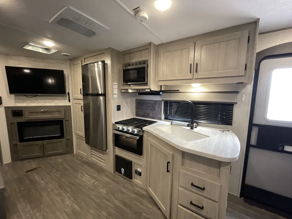 2024 Forest River Aurora 28BHS, Photos photo 11