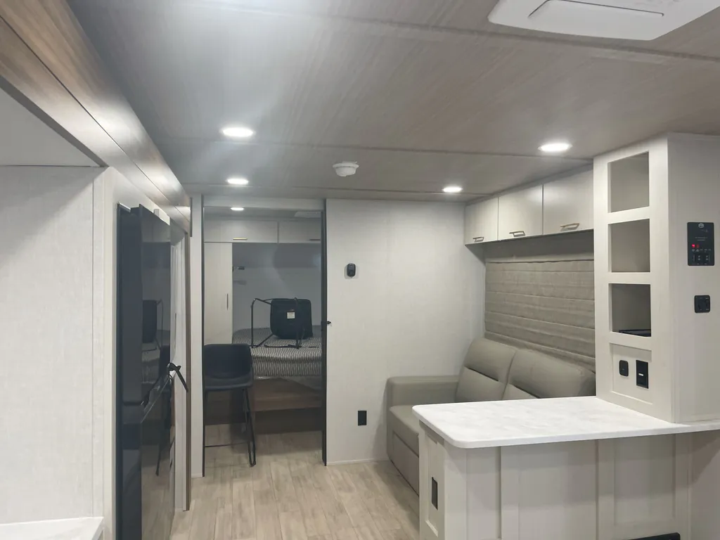 2026 Forest River Vibe Extreme Lite 2500CK, Photos photo 2