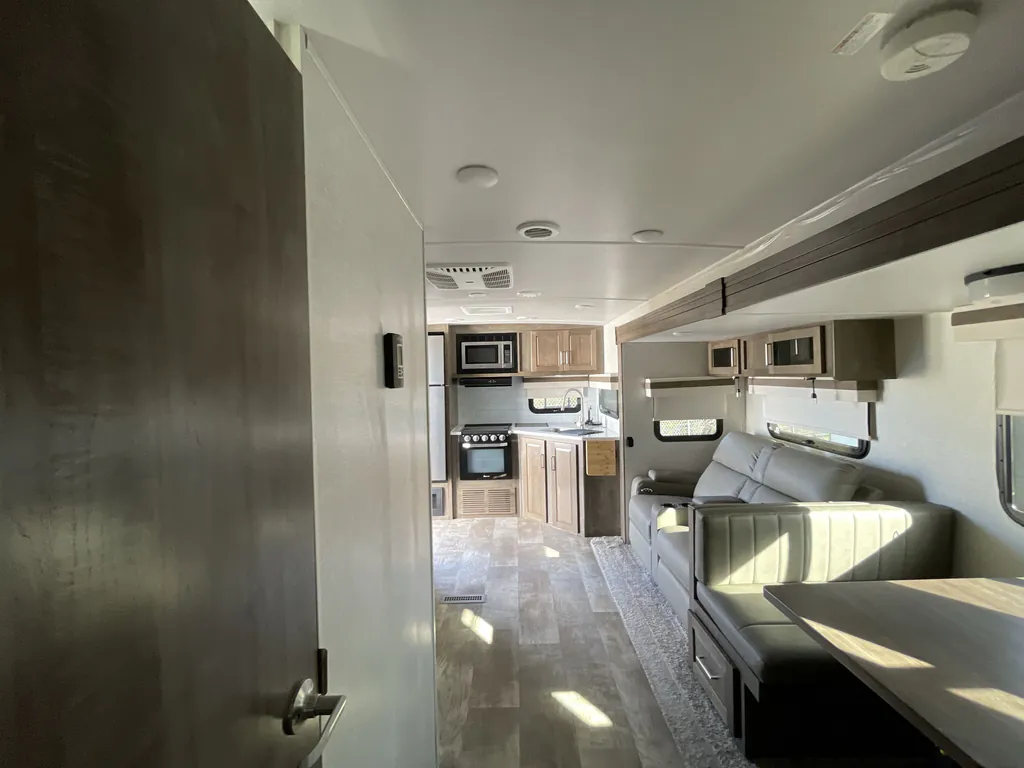 2022 Forest River Rockwood Ultra Lite 2614BS, Photos photo 10