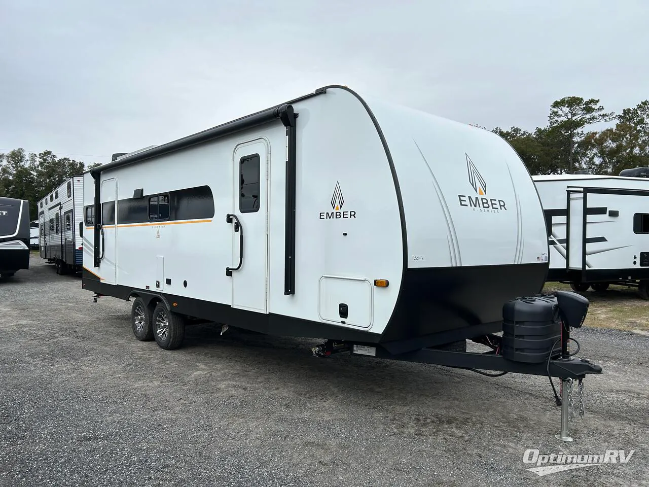 2025 Ember RV E-Series 25RUD - Photo 2