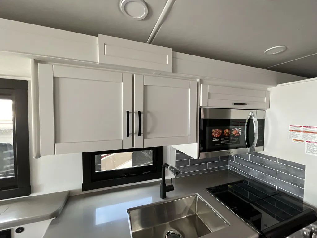 2026 Entegra Coach Vision XL 36C, Photos photo 9