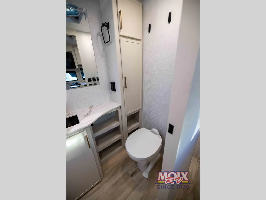 2026 Brinkley Model Ix 20X, Photos photo 23