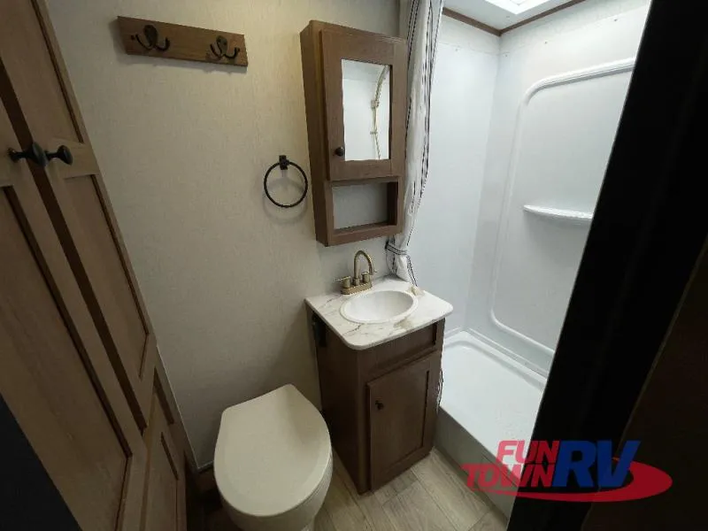 2026 Coachmen Apex Nano 190RBS - Photo 4