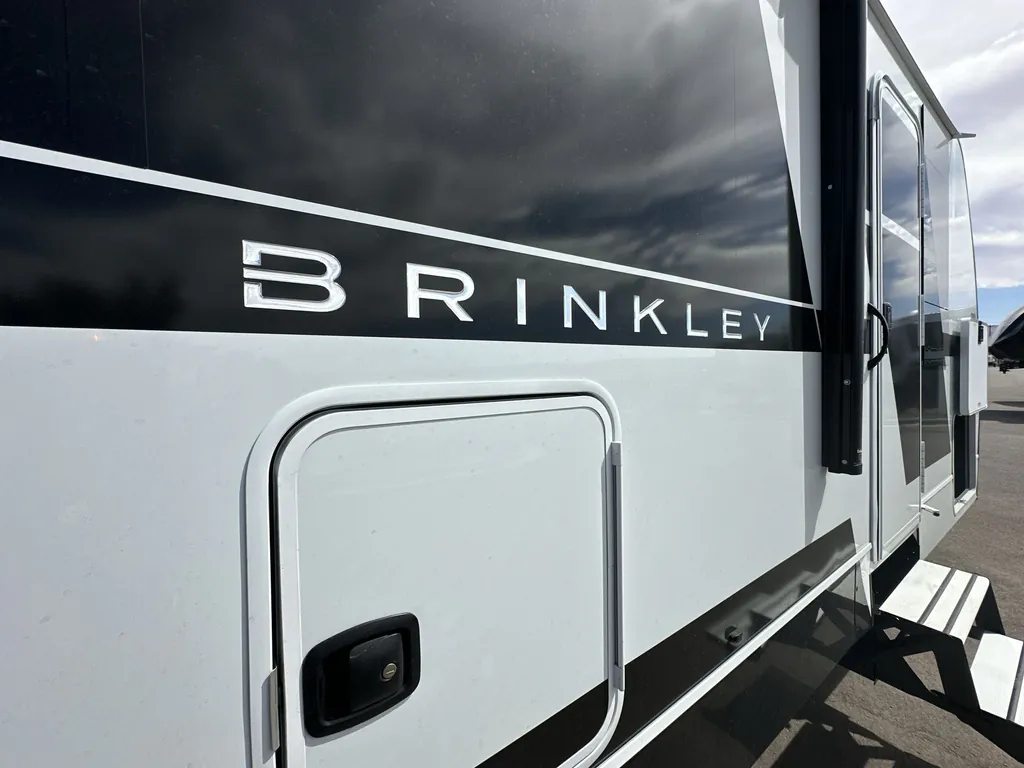 2026 Brinkley Model I 294, Photos photo 9