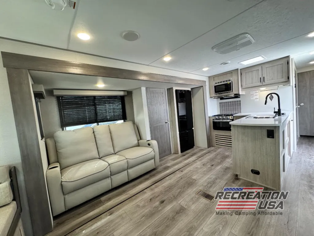 2026 Coachmen Catalina Legacy Edition 283RNR, Photos photo 15