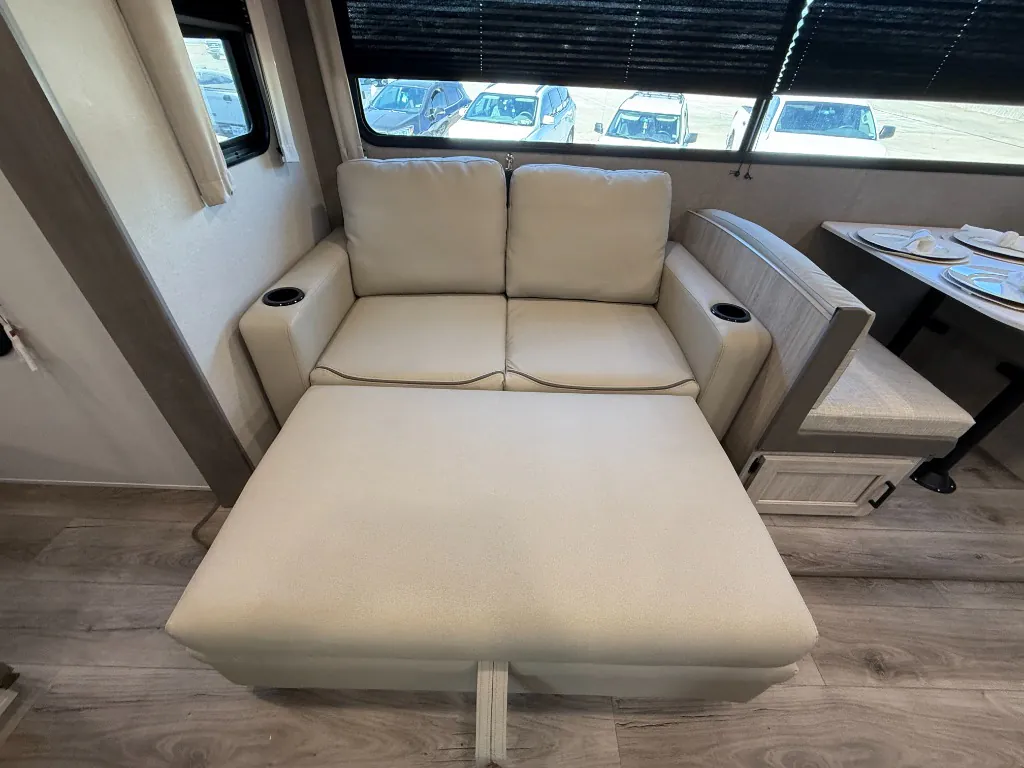 2026 Coachmen Catalina Legacy Edition 333DORM, Photos photo 27
