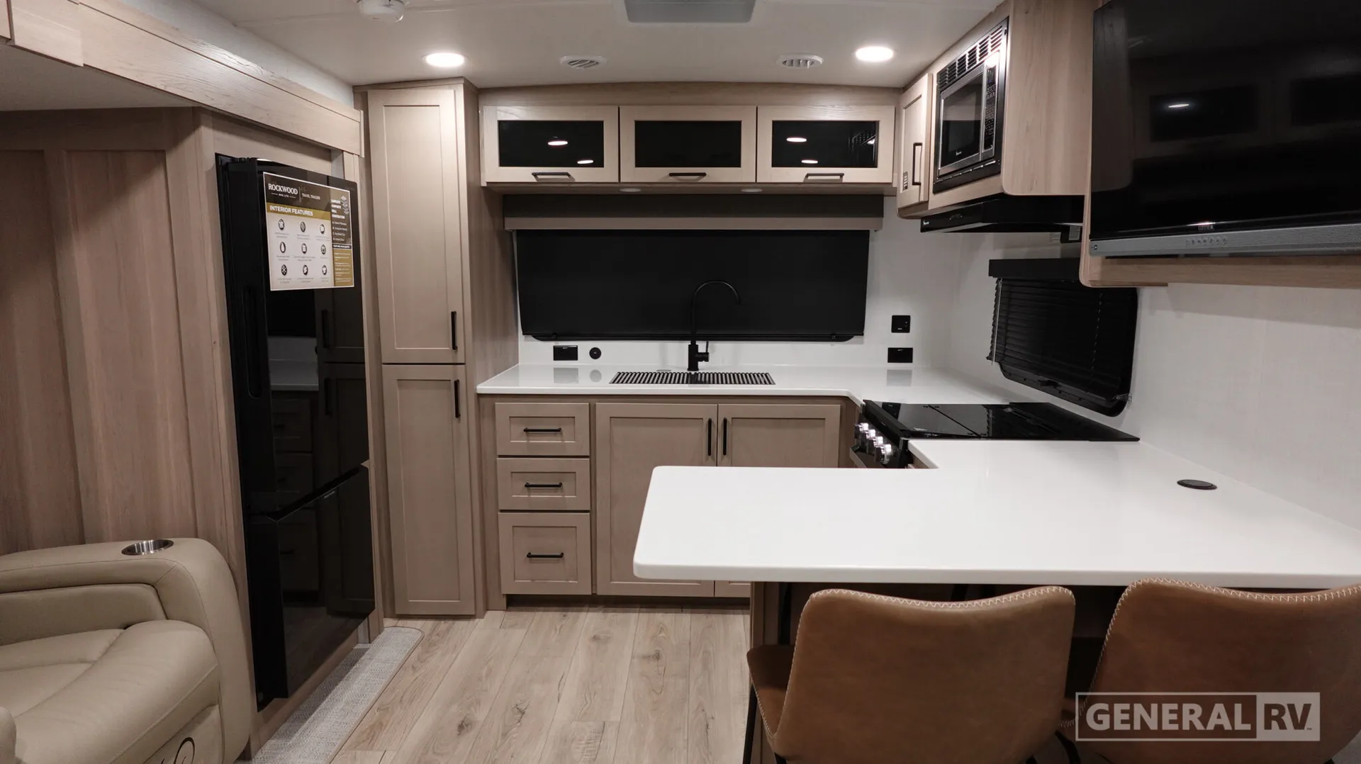 2026 Forest River Rockwood Mini Lite 2523MBR - Photo 3
