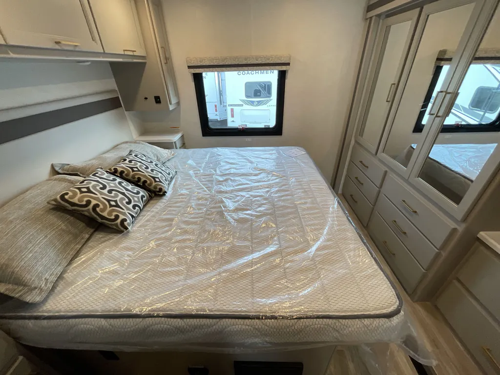 2026 Thor Motor Coach Windsport 29L, Photos photo 26