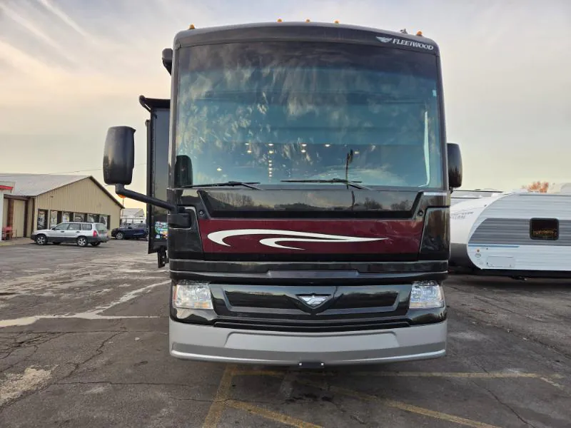 2018 Fleetwood Pace Arrow LXE 37R, Photos photo 19