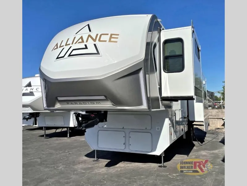 2026 Alliance RV Paradigm 310RL - Photo 4