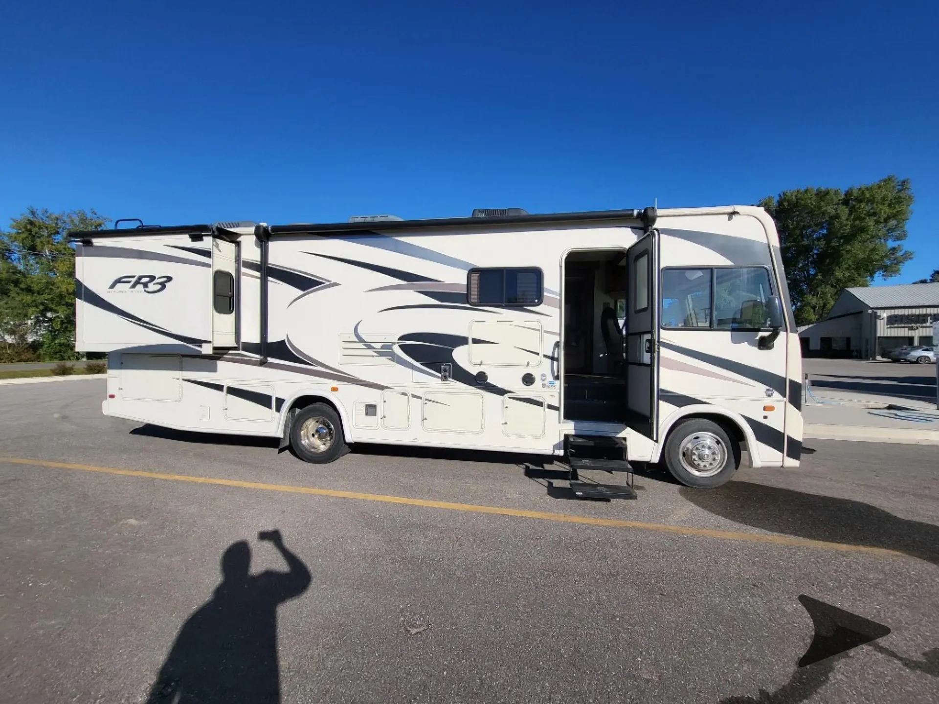 2017 Forest River FR3 30DS - Photo 4