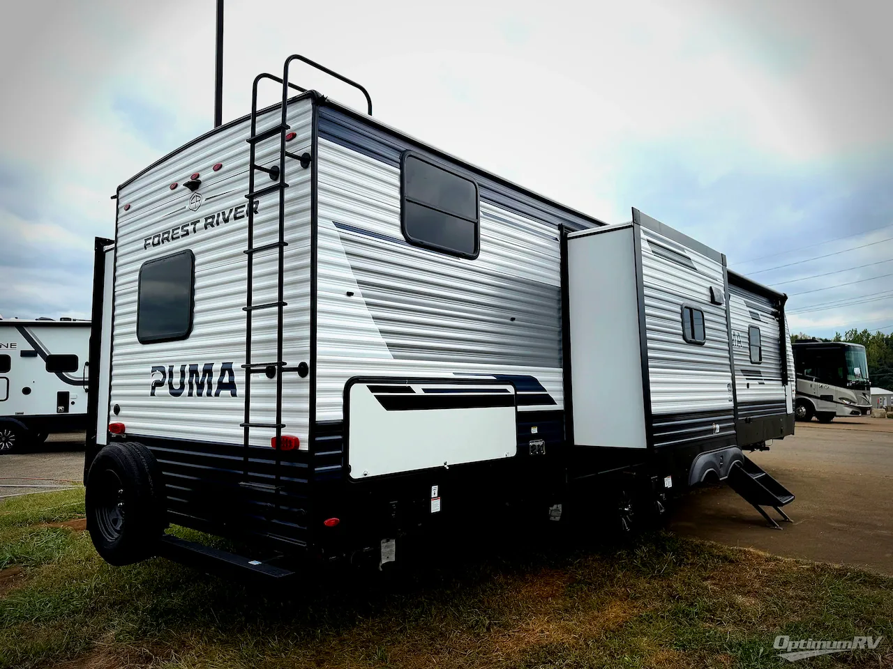 2027 Forest River Puma 32BHFS - Photo 3