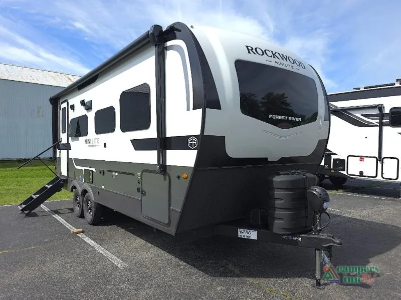 2026 Forest River Rockwood Mini Lite 2205S - Photo 2
