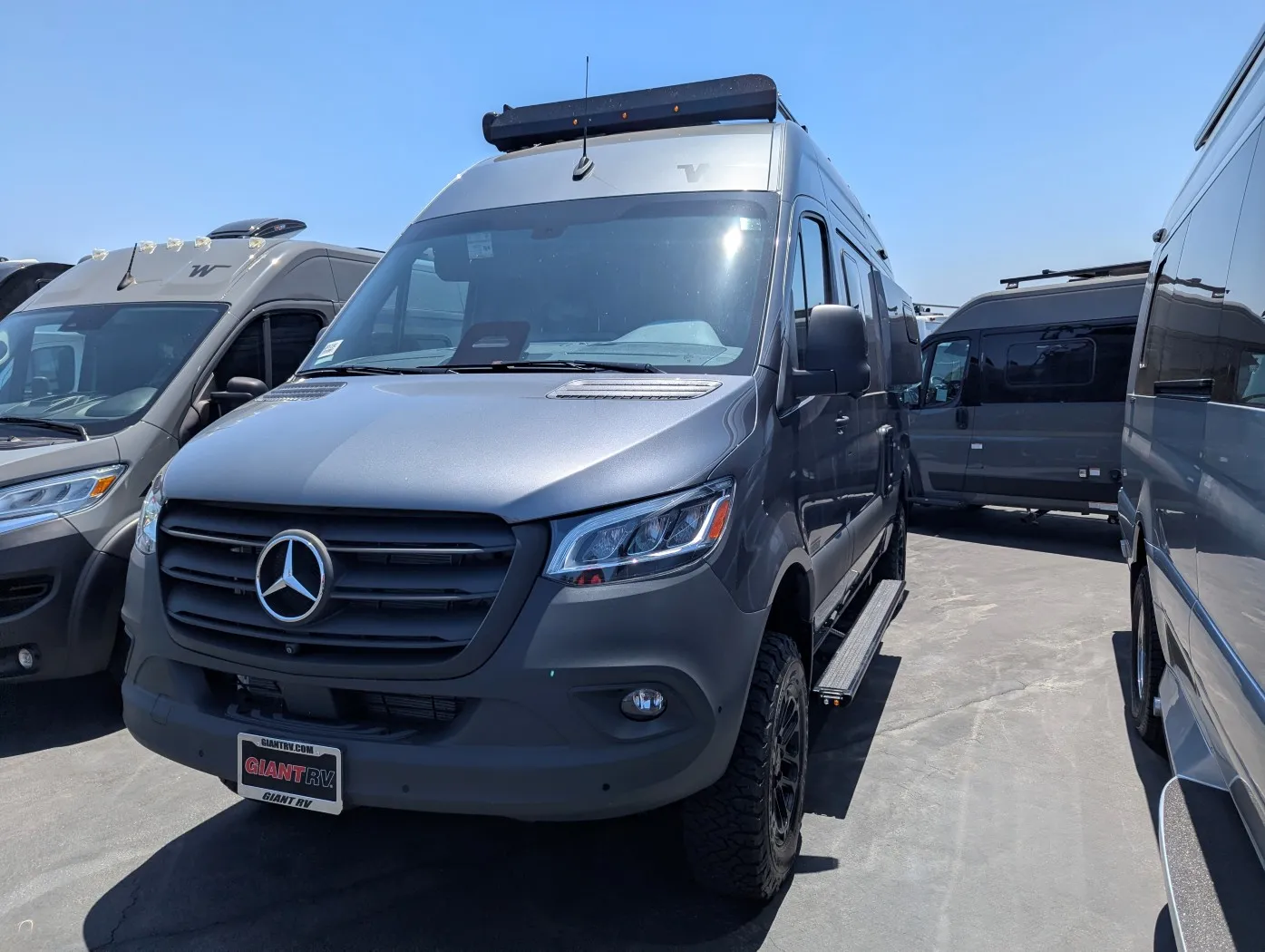 2027 Winnebago Revel Sport 44N - Photo 4