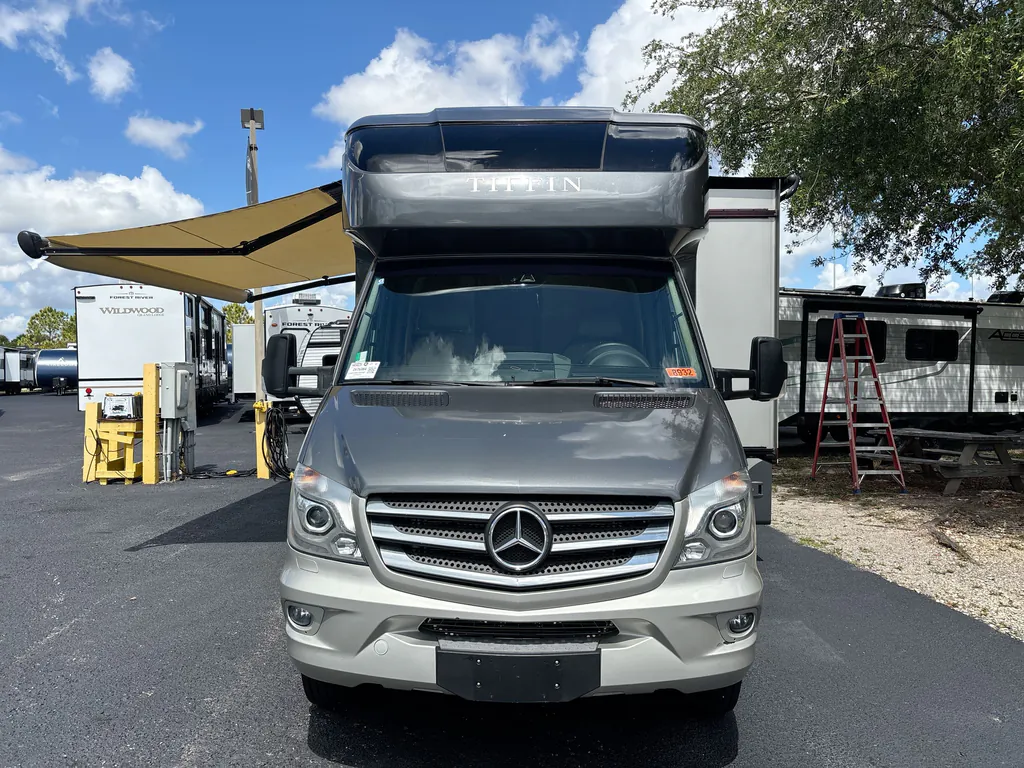 2019 Tiffin Wayfarer 25 QW, Photos photo 5