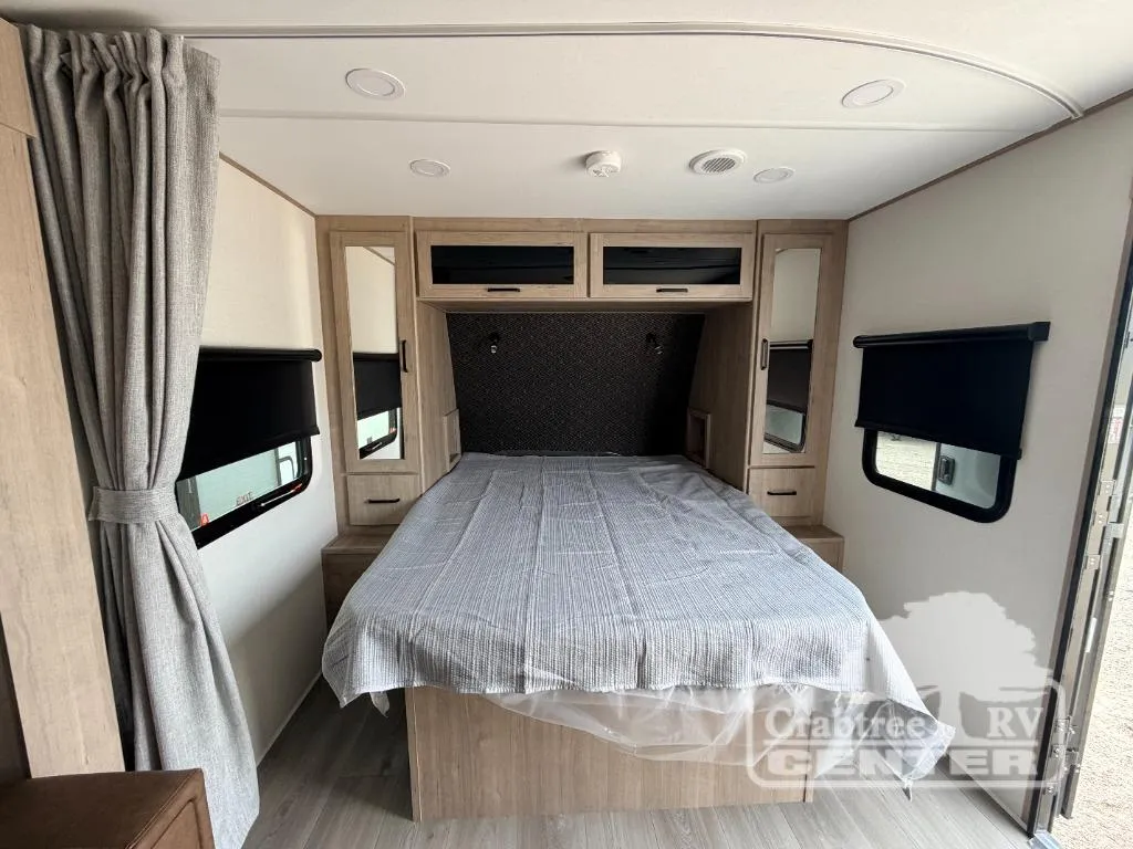 2026 Grand Design Imagine XLS 22MLE - Photo 4